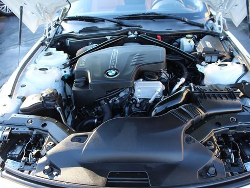 Used 2016 BMW Z4 sDrive28i image 37