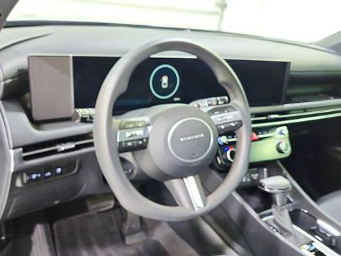 Used 2026 Hyundai Santa Cruz SEL FWD image 19