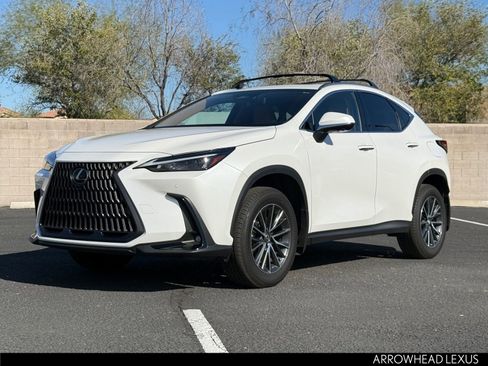 Used 2025 Lexus NX 350h AWD w/ Premium Package image 2
