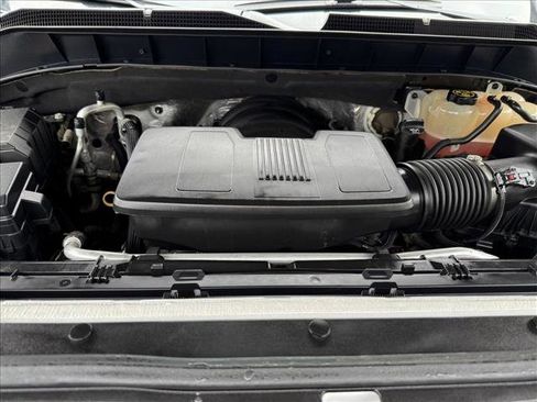 Used 2019 Chevrolet Silverado 1500 LT Trail Boss image 21