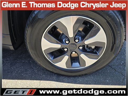 Used 2022 Jeep Grand Cherokee Limited 4xe w/ Luxury Tech Group II AWD/4WD image 13