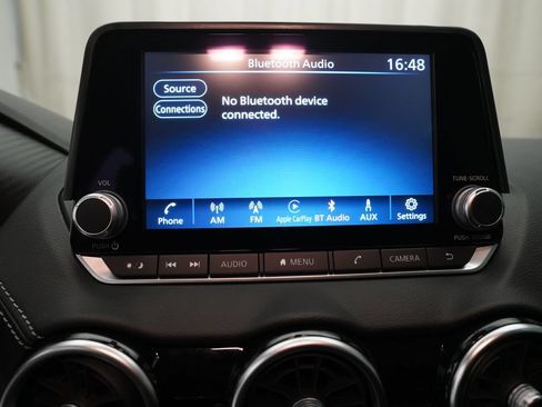 Used 2025 Nissan Sentra SV w/ All-Weather Package FWD image 6