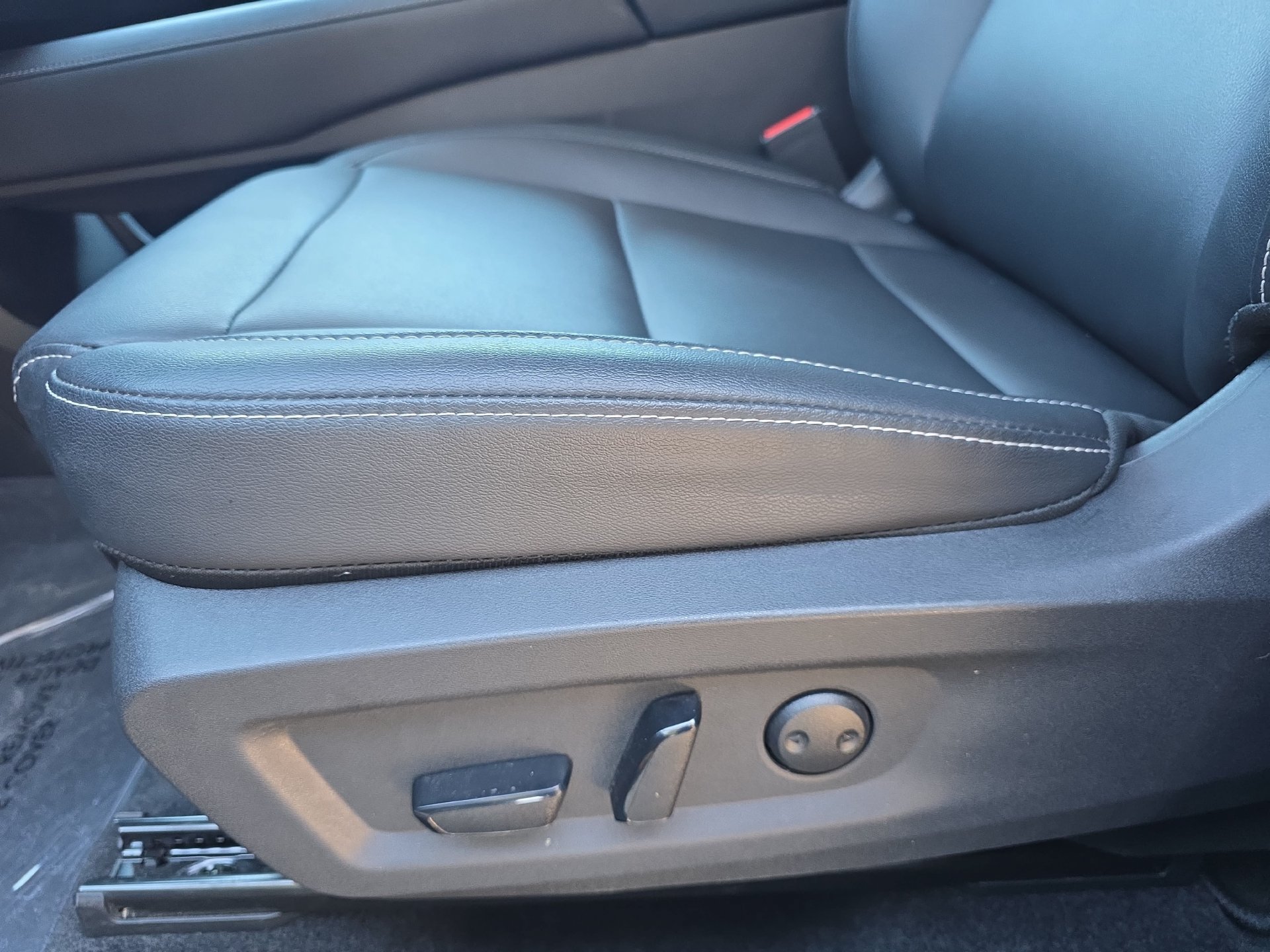 Certified 2025 Nissan Murano SV AWD/4WD image 27