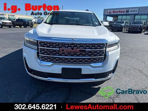 Used 2023 GMC Acadia Denali w/ Denali Ultimate Package FWD image 7