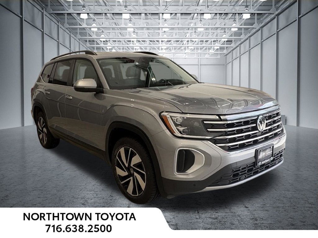 Used 2025 Volkswagen Atlas SE AWD/4WD image 5