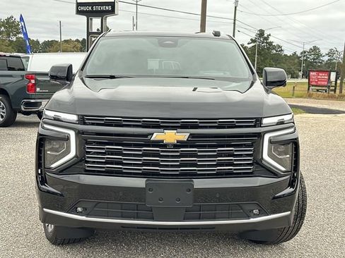 New 2026 Chevrolet Suburban High Country w/ Sun And Tow Package image 5