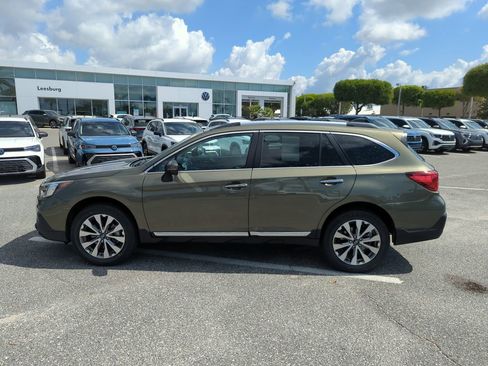 Used 2019 Subaru Outback 2.5i Touring w/ Popular Package #3A image 11