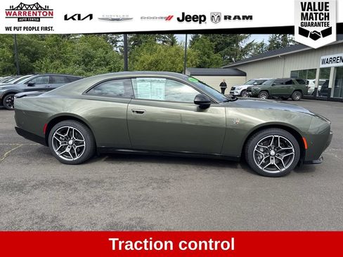 Used 2026 Dodge Charger Scat Pack AWD/4WD image 8