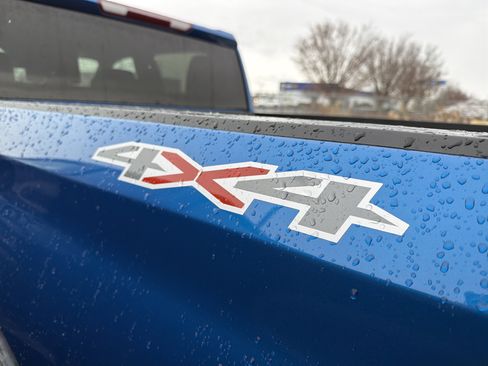 Used 2023 Chevrolet Silverado 1500 Custom image 7