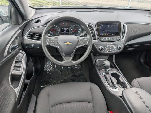 Used 2024 Chevrolet Malibu LT FWD image 28