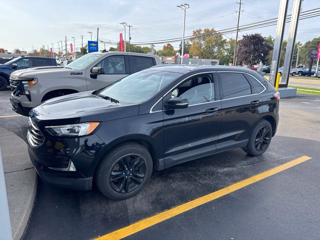 Used 2019 Ford Edge SEL w/ Equipment Group 201A AWD/4WD image 1
