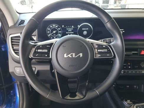 Certified 2024 Kia Seltos S FWD image 22