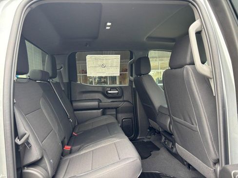 New 2025 Chevrolet Silverado 1500 Custom image 31