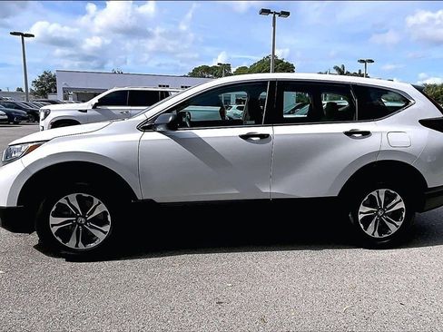 Used 2020 Honda CR-V LX image 4