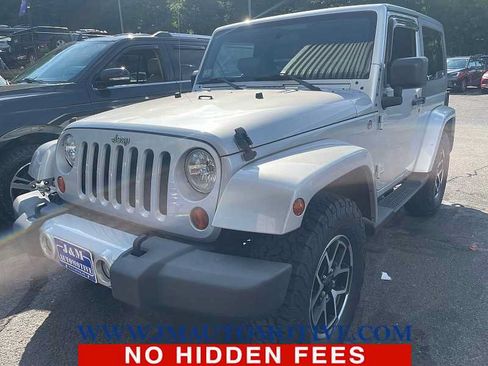 Used 2009 Jeep Wrangler Sahara w/ Dual Top Group AWD/4WD image 1