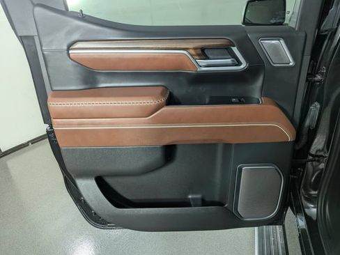 Used 2026 GMC Sierra 1500 Denali Ultimate AWD/4WD image 16