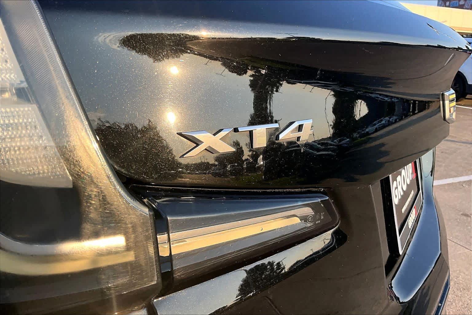 Used 2019 Cadillac XT4 Sport w/ Cold Weather Package FWD image 28