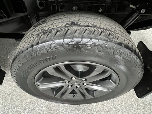 Used 2022 Ford F150 Lariat w/ Equipment Group 502A High image 18