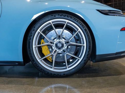 Used 2026 Porsche 911 GT3 RWD image 34