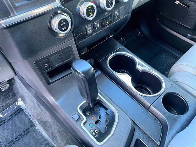 Used 2018 Toyota Sequoia Limited w/ Safety & Convenience Package RWD image 15