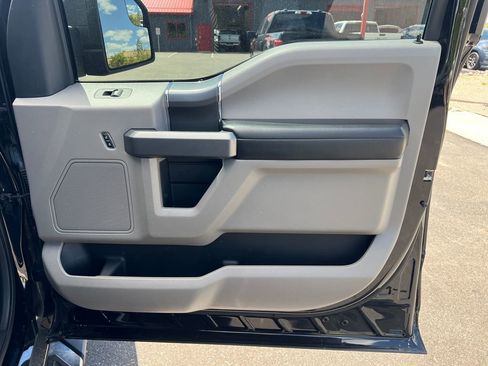 Used 2018 Ford F150 XLT w/ Equipment Group 302A Luxury AWD/4WD image 41