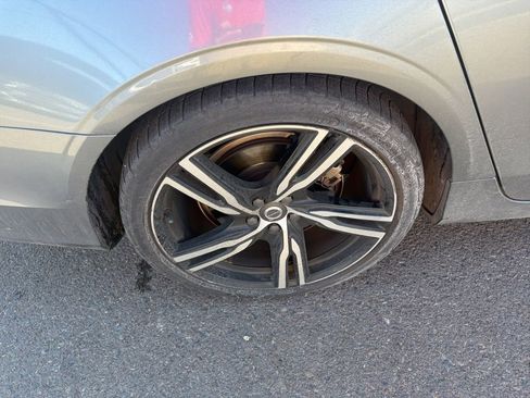 Used 2020 Volvo S90 T6 R-Design w/ Advanced Package image 13