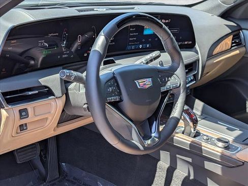 Used 2026 Cadillac CT5 Premium Luxury RWD image 10