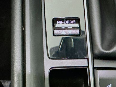 Used 2025 MAZDA CX-50 AWD 2.5 S w/ Premium Package image 26