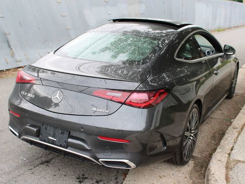 Used 2025 Mercedes-Benz CLE 300 4MATIC Coupe w/ AMG Line image 6