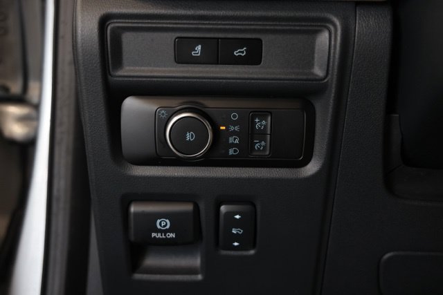Used 2023 Ford Expedition Limited AWD/4WD image 21