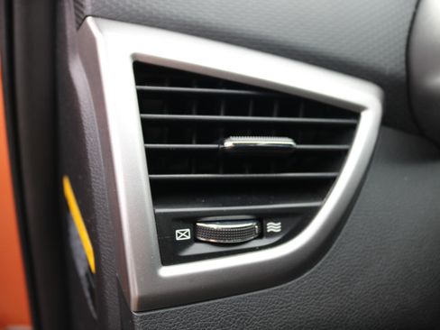 Used 2015 Hyundai Veloster w/ Option Group 03 FWD image 21