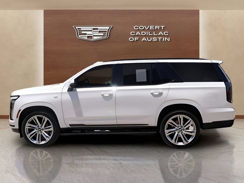 Certified 2025 Cadillac Escalade Sport w/ Touring Package AWD/4WD image 2