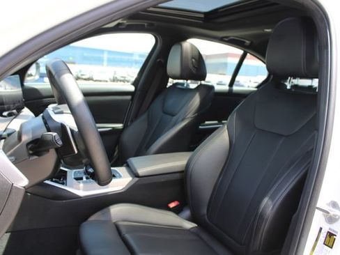 Used 2025 BMW 330i Sedan RWD image 33