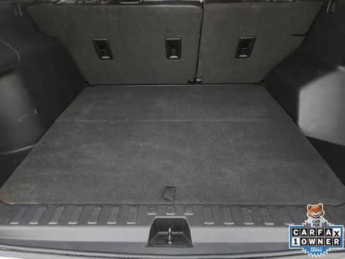 Used 2018 Chevrolet Equinox Premier image 37