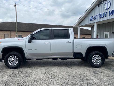 Used 2021 Chevrolet Silverado 2500 LT w/ All Star Edition image 4