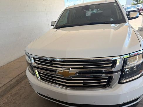 Used 2020 Chevrolet Tahoe Premier AWD/4WD image 2