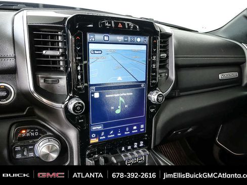Used 2022 RAM 1500 Laramie AWD/4WD image 12