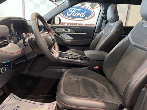 Used 2025 Ford Explorer ST w/ Sun And Sound Package image 12