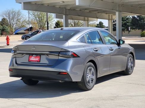 New 2026 Nissan Sentra SV FWD image 2
