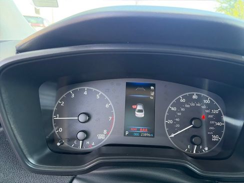 Used 2025 Toyota Corolla LE FWD image 17