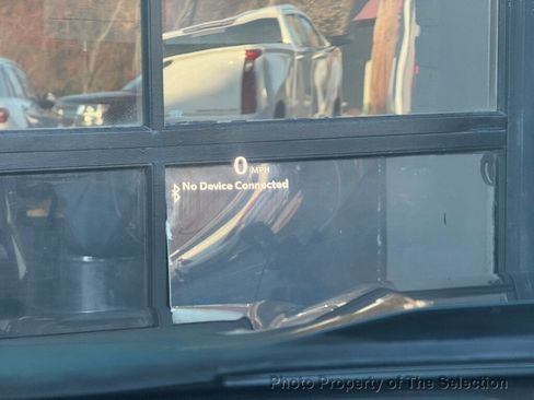 Used 2019 Cadillac XT4 Sport image 36