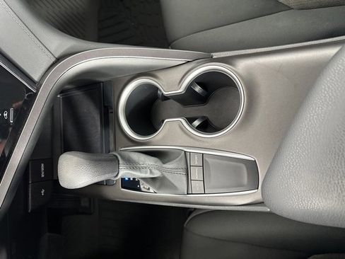 Used 2023 Toyota Camry LE image 18