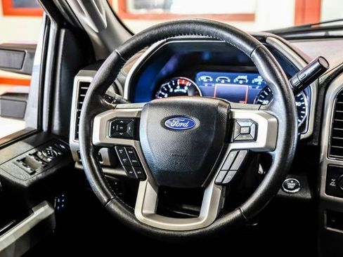 Used 2020 Ford F250 Lariat image 15