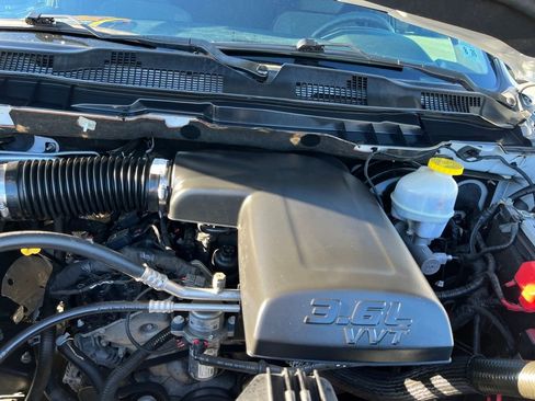 Used 2021 RAM 1500 Classic Warlock w/ Electronics Group image 4