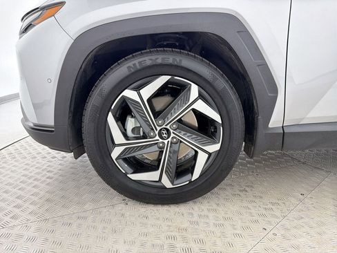 Used 2023 Hyundai Tucson Limited FWD image 11