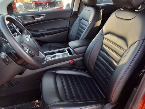 Certified 2024 Ford Edge SEL w/ Convenience Package image 4