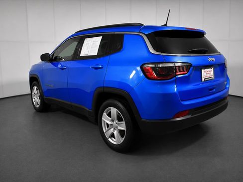 Used 2022 Jeep Compass Latitude FWD image 6