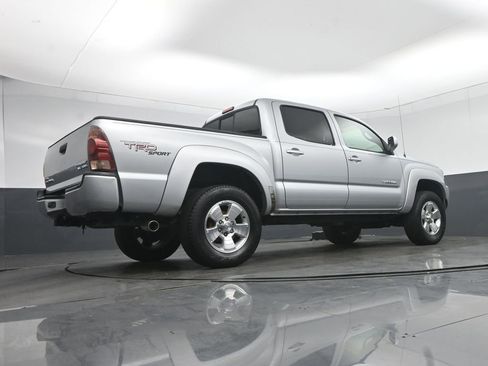 Used 2005 Toyota Tacoma PreRunner RWD image 53