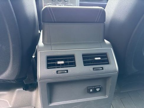 Used 2024 INEOS Grenadier Base image 31