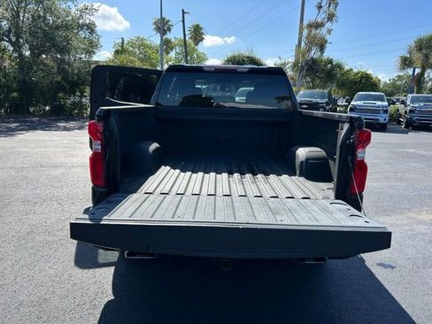 Used 2021 Chevrolet Silverado 1500 RST AWD/4WD image 16